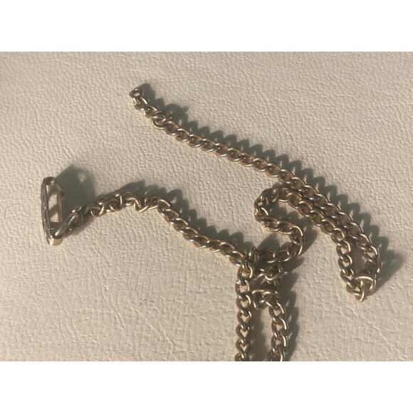 Vintage Cameo Pendant Necklace Rhinestone Costume Jewelry ~ Ladylike & Refined - Picture 5 of 7